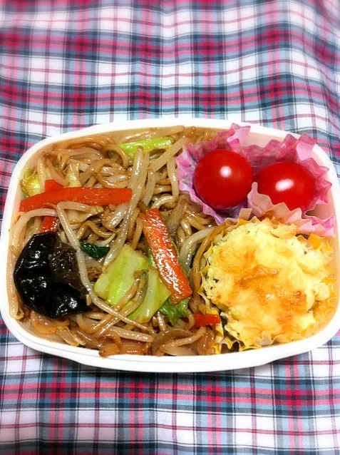 焼きそば弁当|まどろみさん