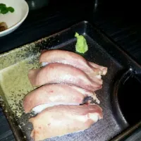 Snapdishの料理写真:上タンの握り|dskさん