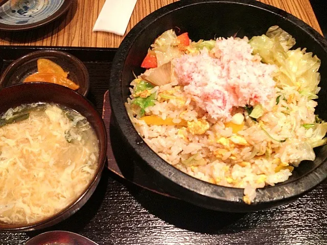 蟹肉とレタスの炒飯|居酒屋地蔵屋の大将さん