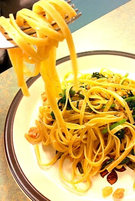 Salmon and spinach spaghetti|shigeさん