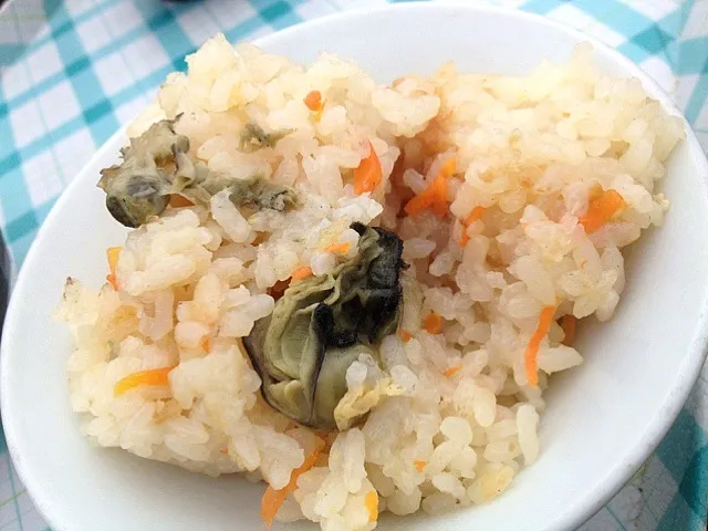 簡単！春の😊カキ御飯⭐|おひるごはんさん