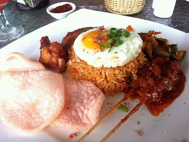 Snapdishの料理写真:indo nasi goreng|Skyさん