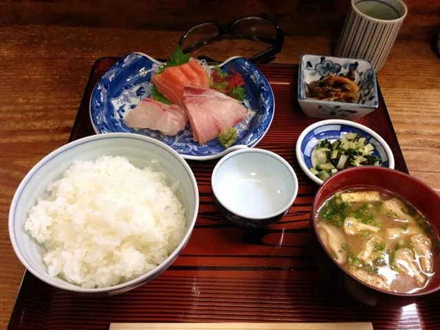 Snapdishの料理写真:刺盛定食|chan mitsuさん