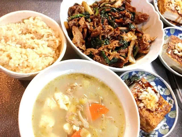 豚肉と豆腐の野菜スープ、肉野菜炒め(味噌)、厚揚げ|たびもかさん