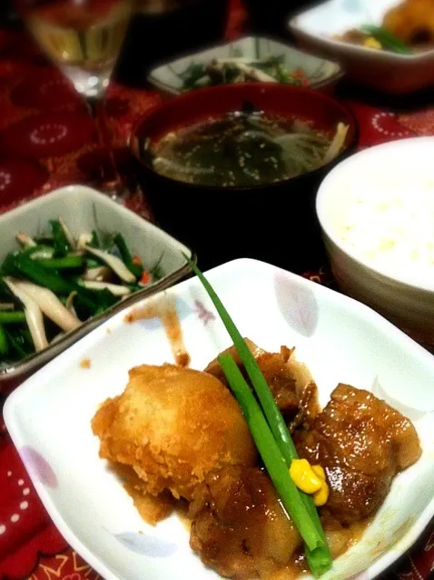 豚角煮&きたあかり煮  ニラとしめじバター炒め  もやしとわかめスープ|kykyさん