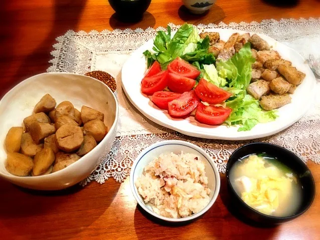 里芋煮、タコ飯、豚肉のマヨマスタード焼き、ネギと卵と豆腐のスープ|みきてさん