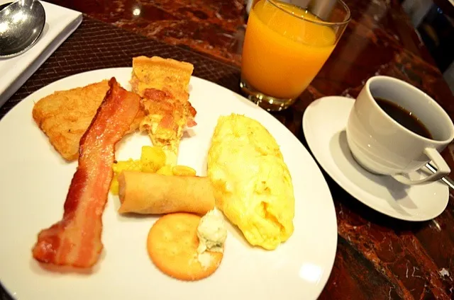 ホテルの朝食|離乳食完了期 1歳さん
