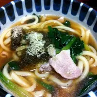 Snapdishの料理写真:ぶた肉とほうれん草の柚子胡椒風味うどん おぼろ昆布のせ|Ito-changさん