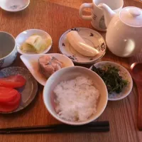 朝ご飯　湯漬け|ふぉあぉさん