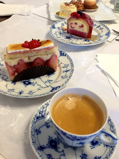 Snapdishの料理写真:エーグルドゥースのケーキ|てっどさん