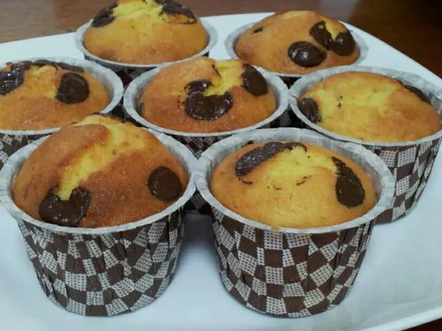 Snapdishの料理写真:Banana Choc Chip Muffin|ohyさん