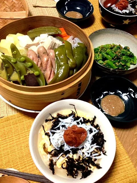 親子お粥と蒸しものバーニャカウダー 菜の花胡麻和え|中町さん