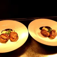 Lamb noisettes, cumin mash and a chocolate jus|camilo eduardo shellさん