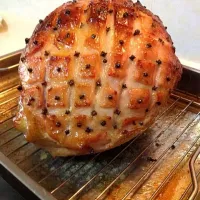 Snapdishの料理写真:My homemade Christmas ham|mylifeinfoodさん