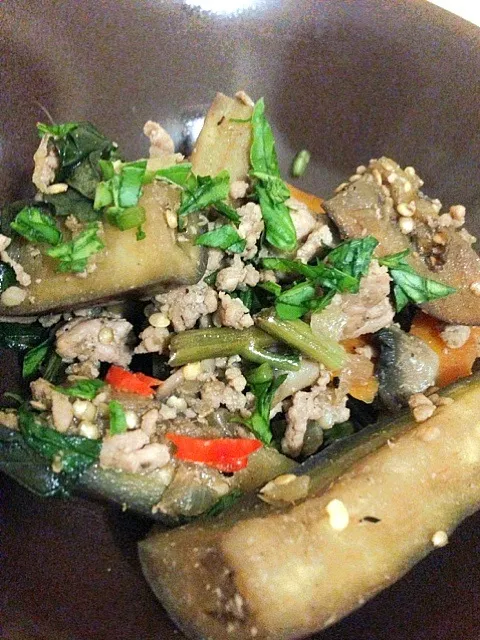 stir fried pork mince and basil|Ayakaさん