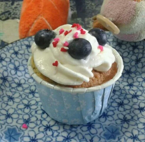 Snapdishの料理写真:Blueberry Cupcake|ohyさん