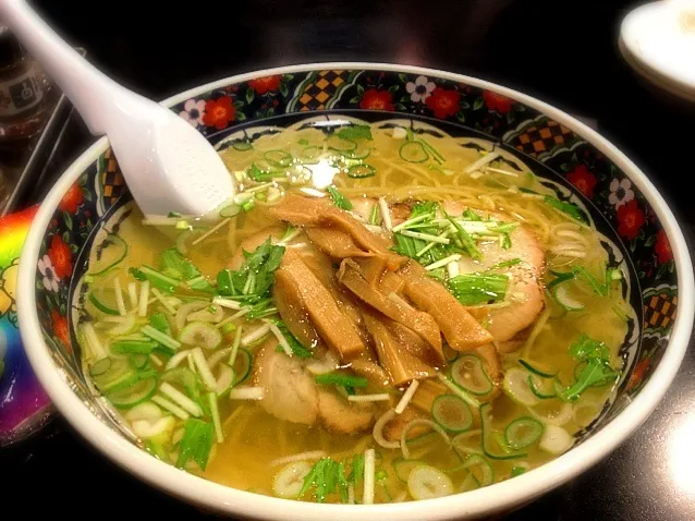 Snapdishの料理写真:あじさい塩ラーメン|ゆかっぱ:-)さん