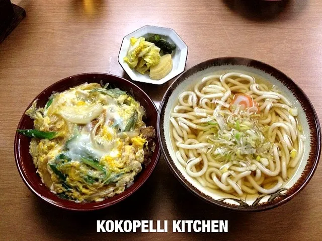 Snapdishの料理写真:みなとや食堂のカツ丼と小松うどん|nao hashimotoさん