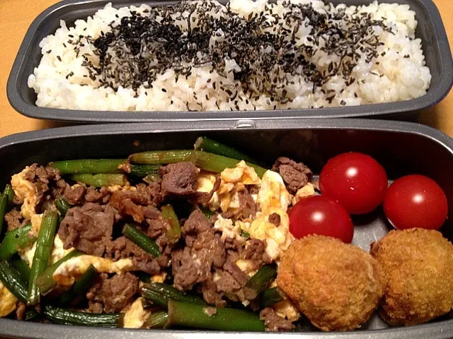 今日のお弁当。焼肉弁当。|松浦有里さん