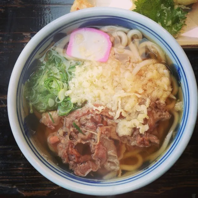 肉うどん 大。|tomominさん