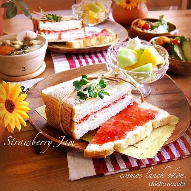 Strawberry jam toast☆ランチ！|野崎智恵子さん