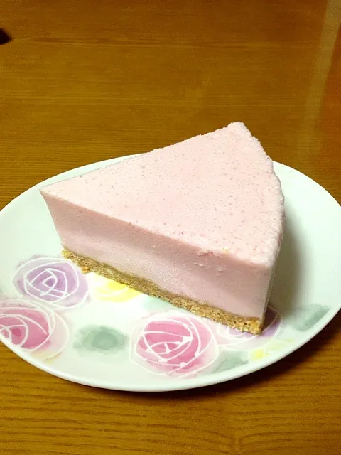 Snapdishの料理写真:苺レアチーズケーキ|みっちーさん