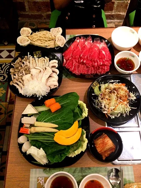 Spicy Mushroom Shabu Set|Hizkiaさん