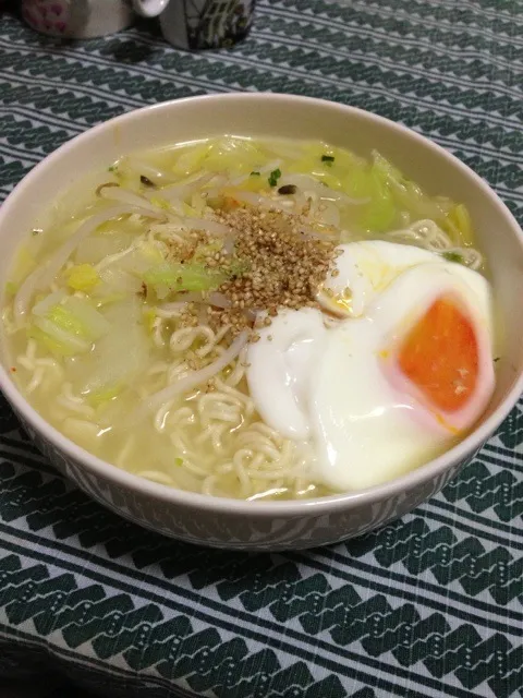 インスタントラーメン|カザラさん