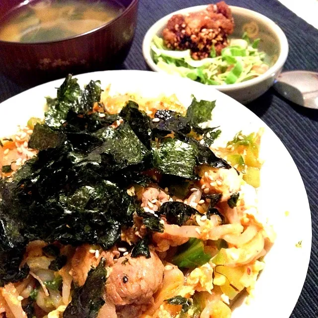 Snapdishの料理写真:野菜キムチ丼リメイク☆|sizuさん