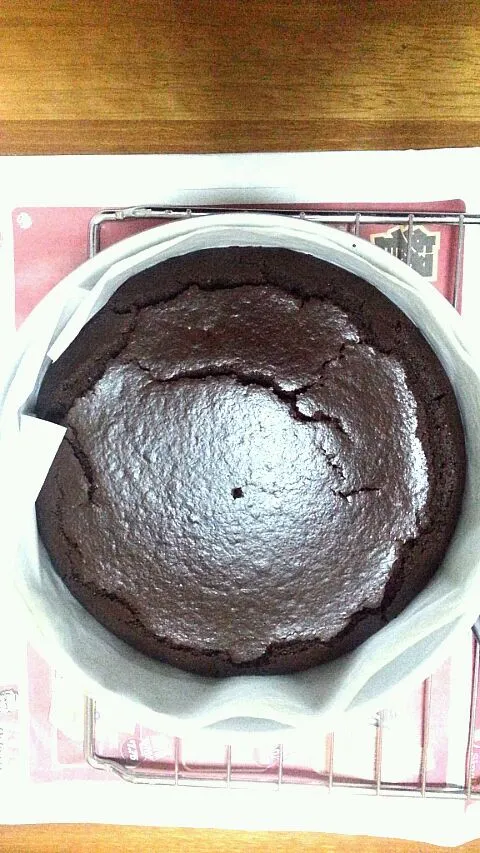 Chocolate Guinness Cake (recipe adapted frm Nigella Lawson)|Charmaine Ngさん