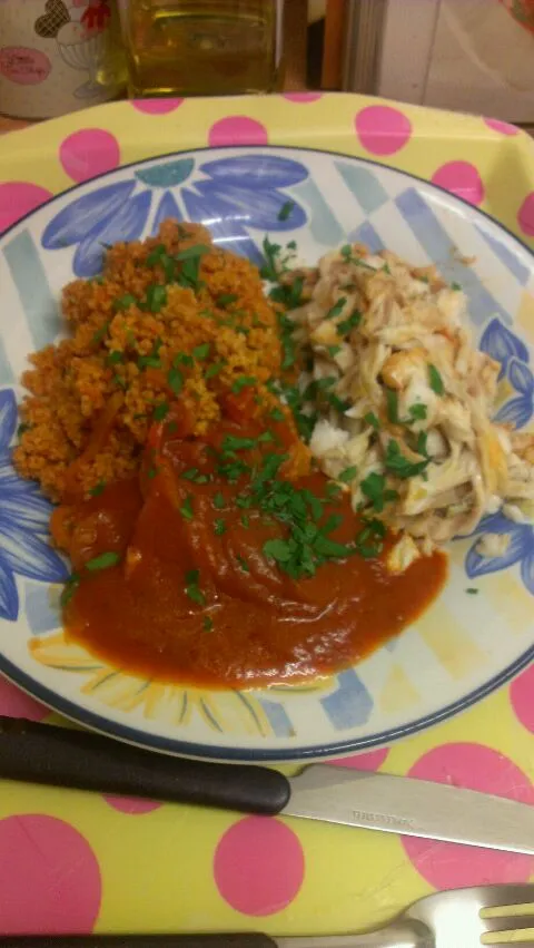 flaked bream with tomato sauce and couscous|Dean Haylettさん