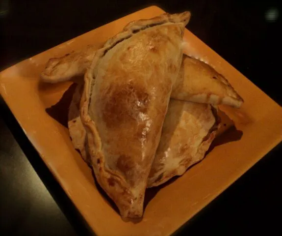 Cornish Pasties|Holly Doranさん