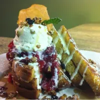 Cranberry apple French toast|jason ledeeさん