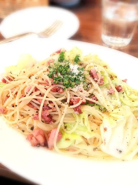 アンチョビとキャベツのパスタ|やまもささん