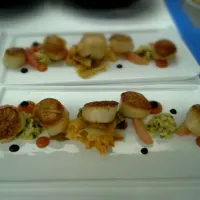 Scallops on a Mung Bean Compote and Spiced Cabbage|jenniferさん