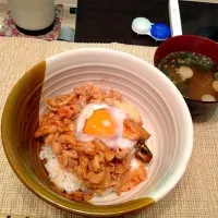 Snapdishの料理写真:豚キムチ|あかりさん