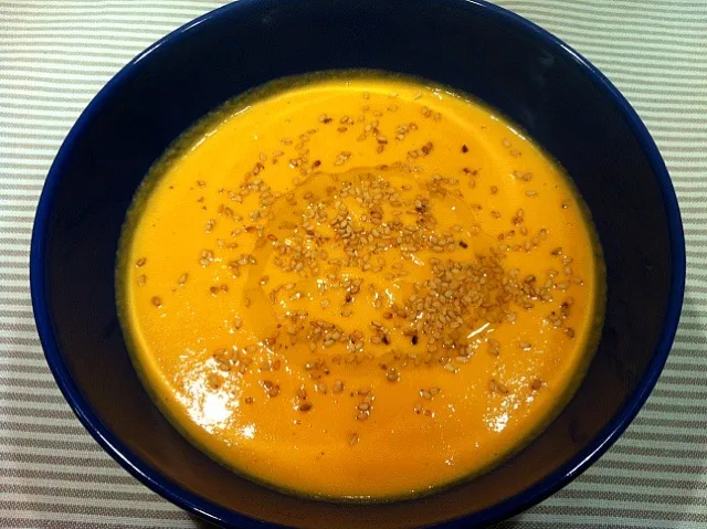 Snapdishの料理写真:Salmorejo de papaya|Montse Lopezさん