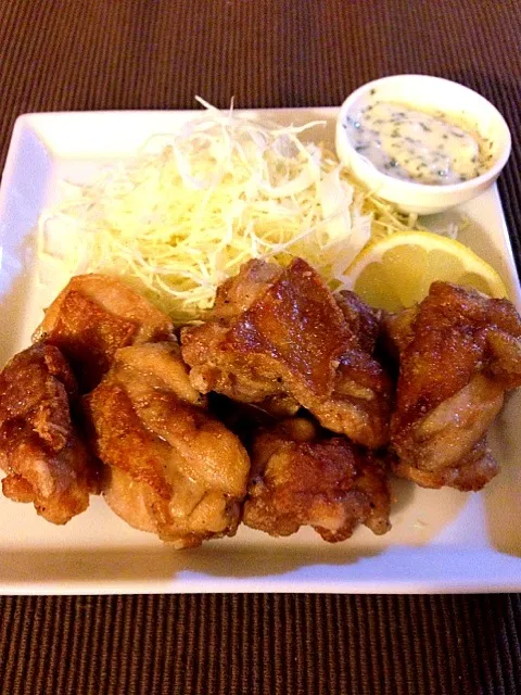 deepfrid chicken with lemon mayonnaise|Go Satoさん