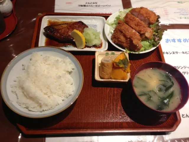 ブリ照りとチキンカツ定食|アクちゃんさん