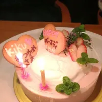 Snapdishの料理写真:イチゴのムースケーキ|Akiko.Kさん