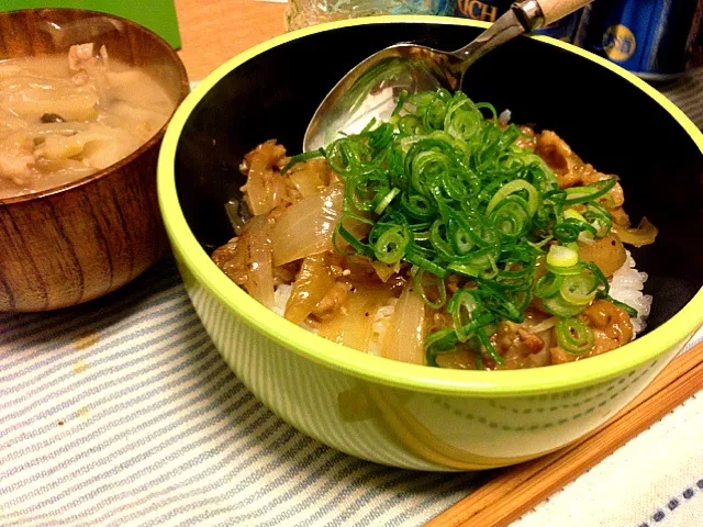 Snapdishの料理写真:塩ネギ豚丼|yukoさん