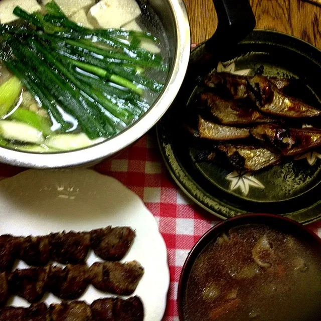 ハタハタの干物・水曜日は豚汁・ハツ串焼き・湯豆腐|美也子さん