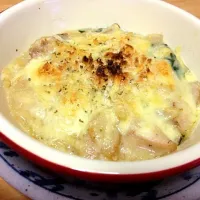 鶏肉とほうれん草のグラタン|みーたんさん