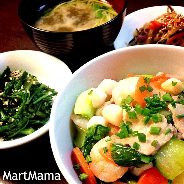 中華丼＆春菊の胡麻マヨ和え|恭子さん