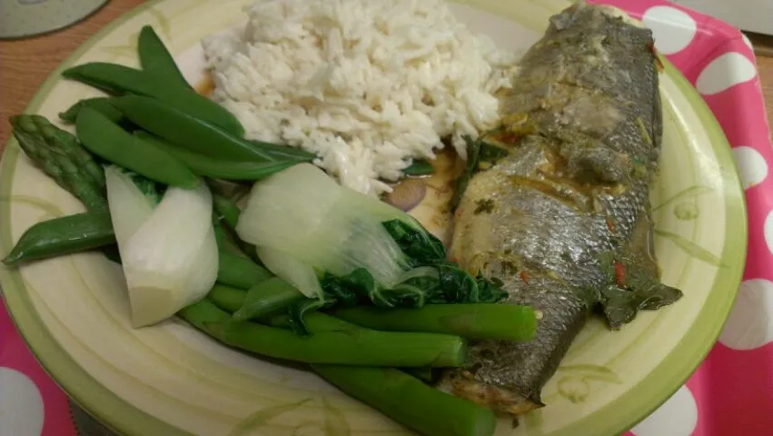 Asian sea bass with coconut rice and veg|Dean Haylettさん