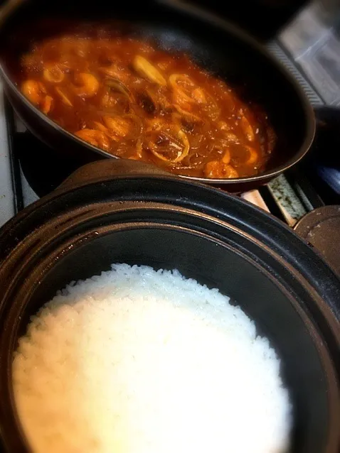 土鍋御飯とシーフードカレー|炊かれたいオトコ おこん 小栁津さん