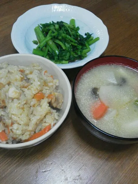 炊き込みご飯、豚汁、菜花のお浸し|京子さん