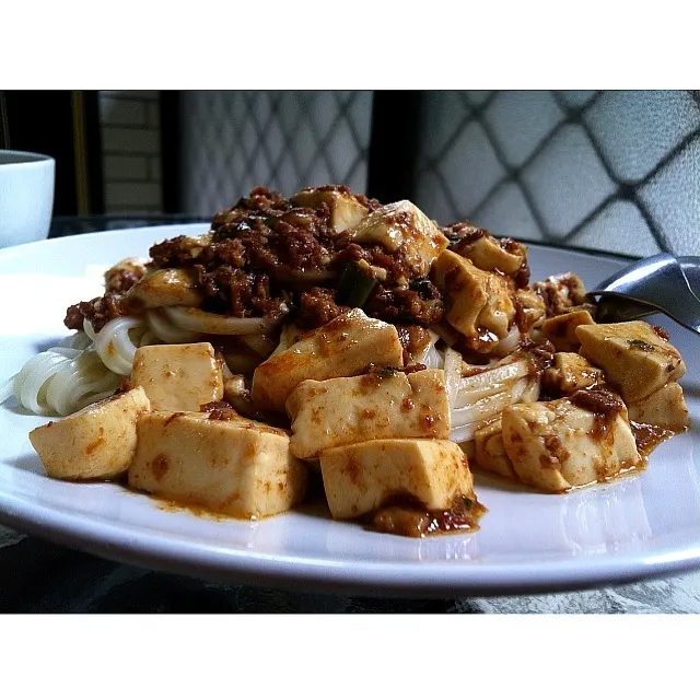 Tofu and Minced Meat Noodles|Jessica Hsuさん