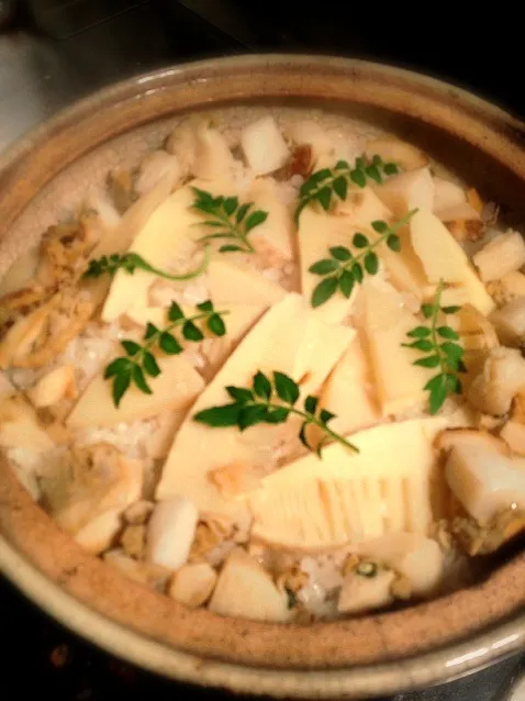 筍帆立土鍋御飯🍚|炊かれたいオトコ おこん 小栁津さん