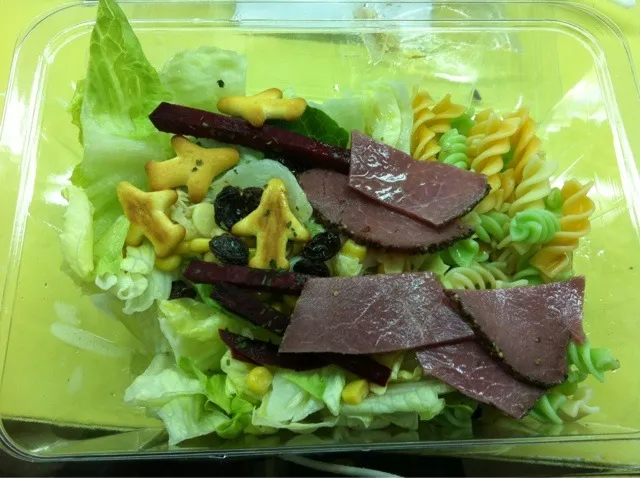 Snapdishの料理写真:牛肉沙拉|米米さん